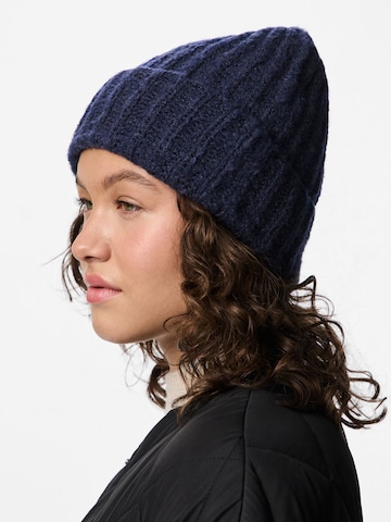 Bonnet 'Pyron' PIECES en bleu : devant