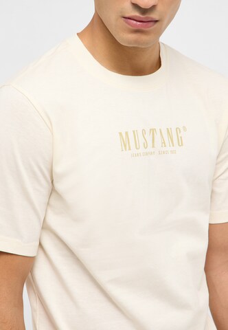 MUSTANG T-Shirt 'Style Austin' in Weiß