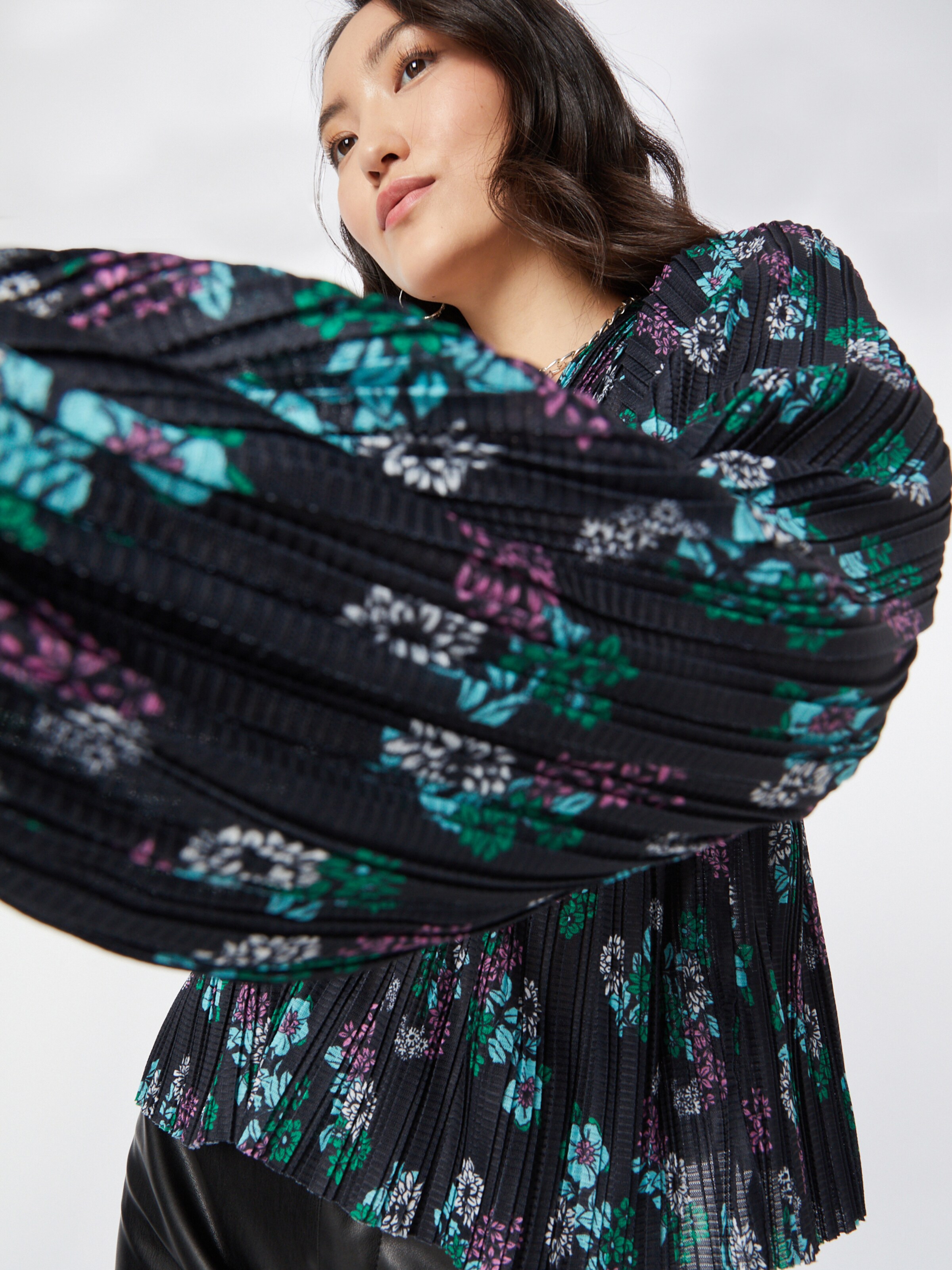 Pimkie Blusa SANOA en Negro ABOUT YOU