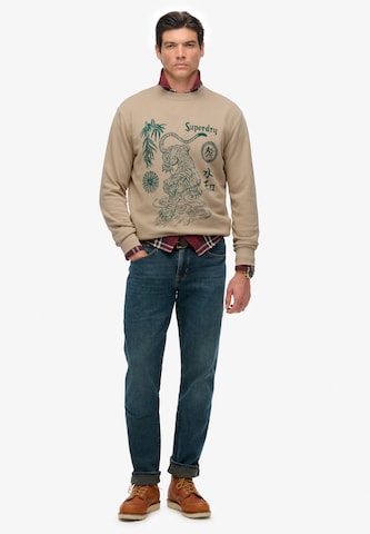 Sweat-shirt 'Tokyo Narrative' Superdry en gris