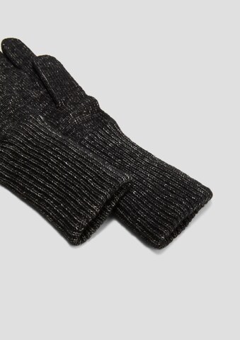 s.Oliver Fingerless Gloves in Black
