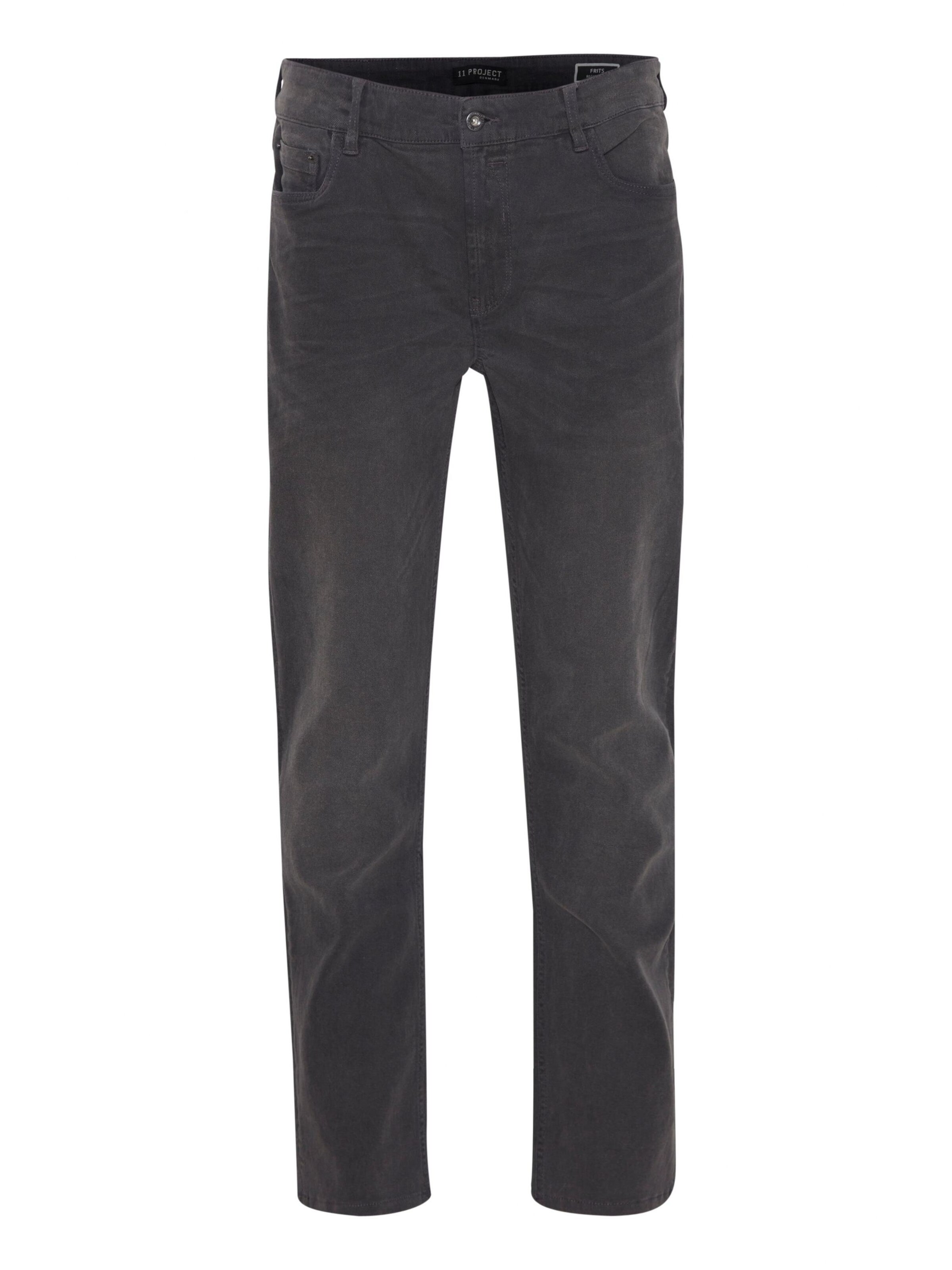 11 Project - Vaquero en gris: frente