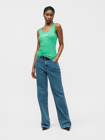 GAP Top in Green