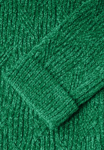 STREET ONE Pullover 'Chenille' in Grün