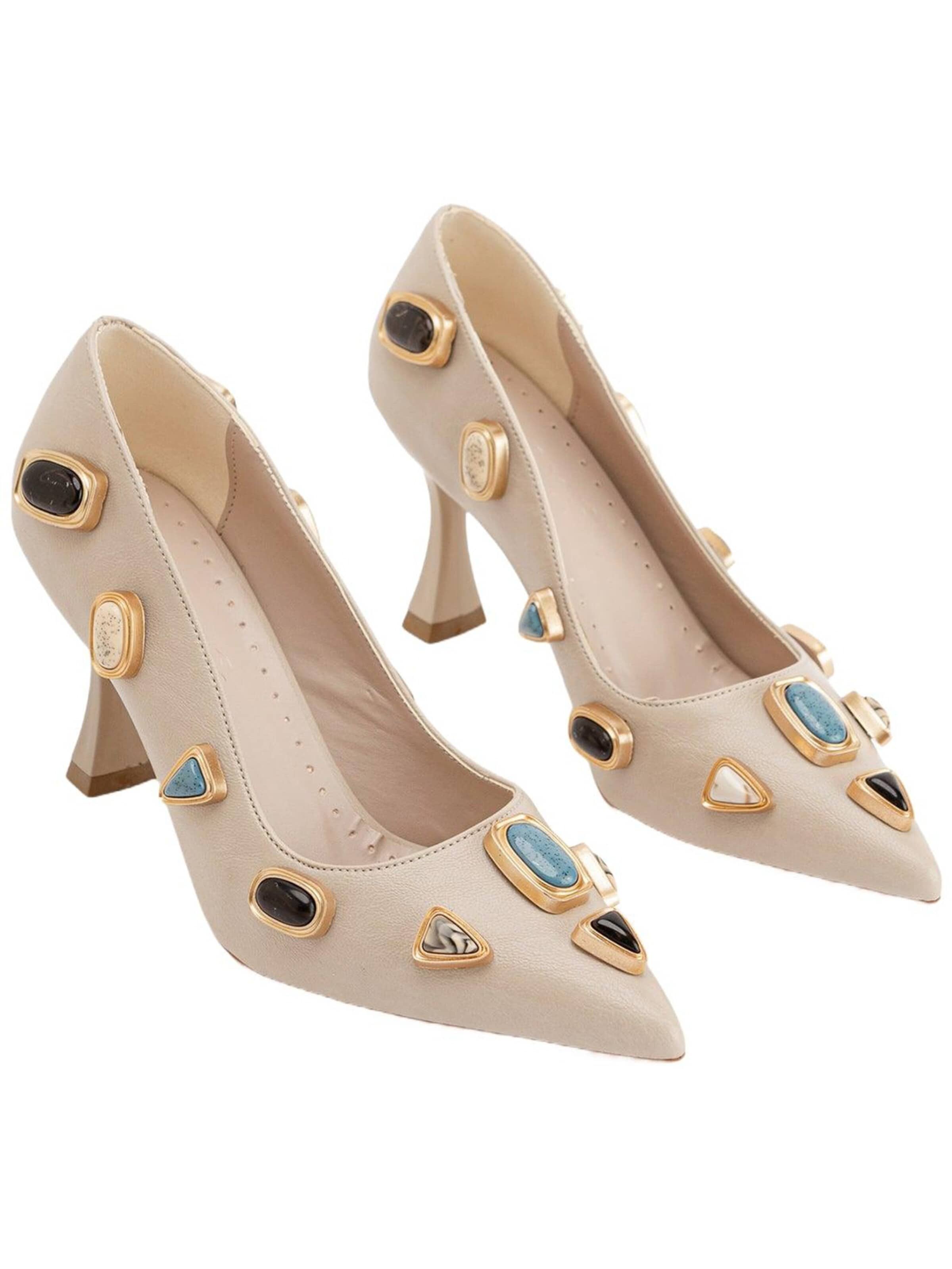 Limoya Pumps 'Rina'‌‌ in Beige