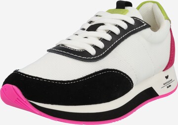 Weekend Max Mara حذاء رياضي بلا رقبة 'RARO' بلون أبيض: الأمام