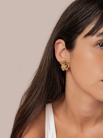 Hey Happiness Earrings 'Petal Blossom' in Gold