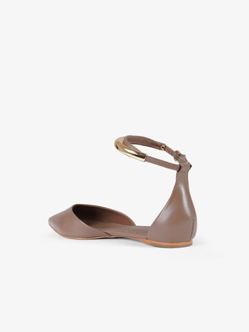 Ballerina di CARRANO in marrone