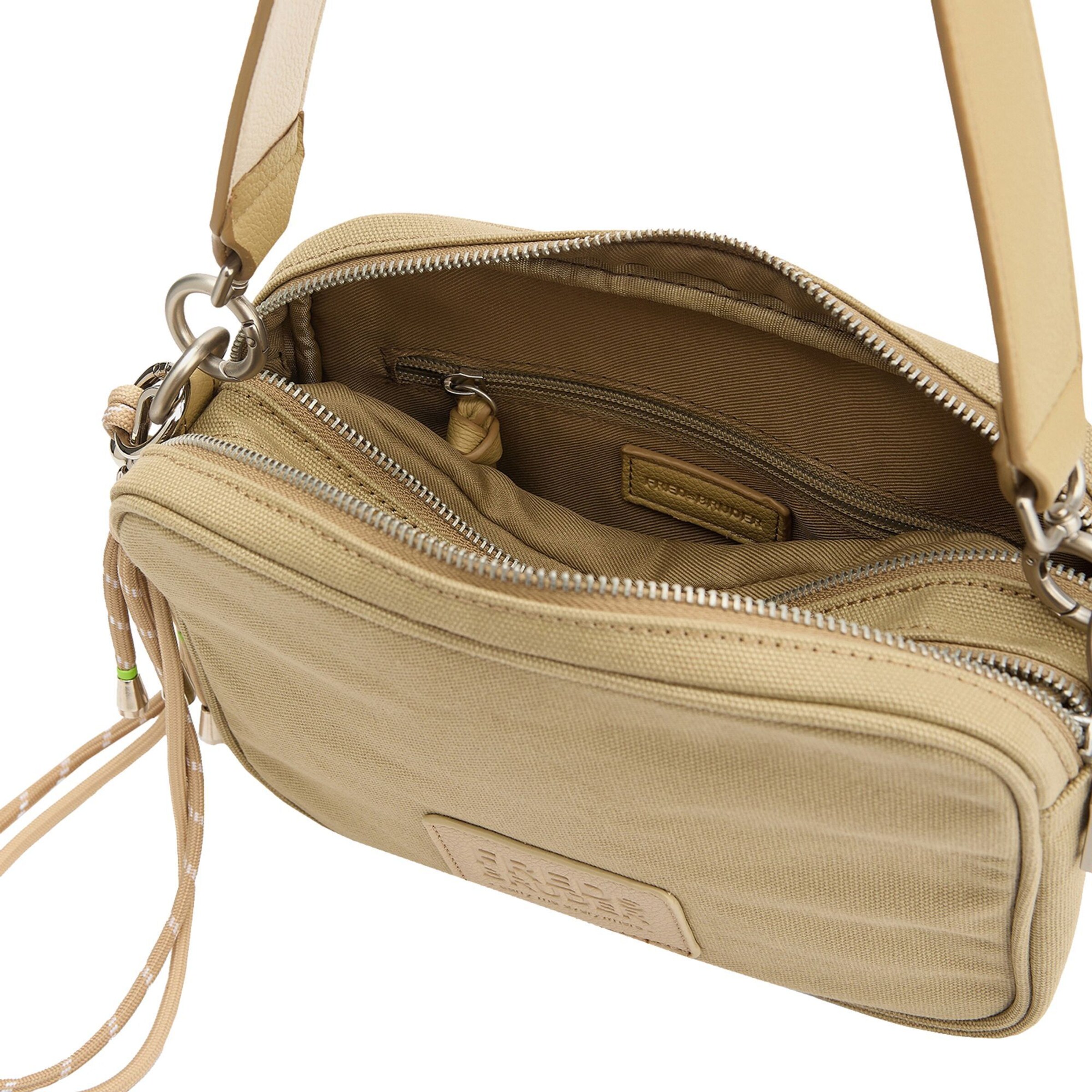 Sac bandoulière 'Carry Me Everywhere' FREDsBRUDER en vert