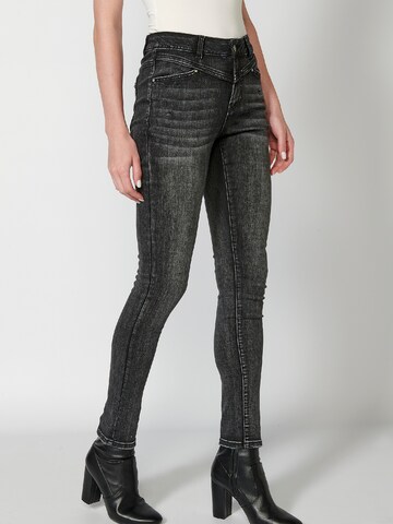 KOROSHI Slimfit Jeans in Zwart