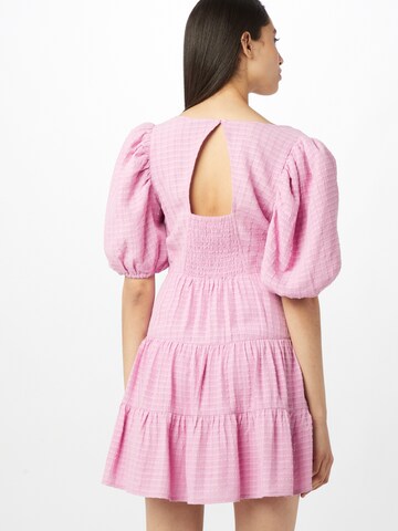 Robe FRENCH CONNECTION en rose