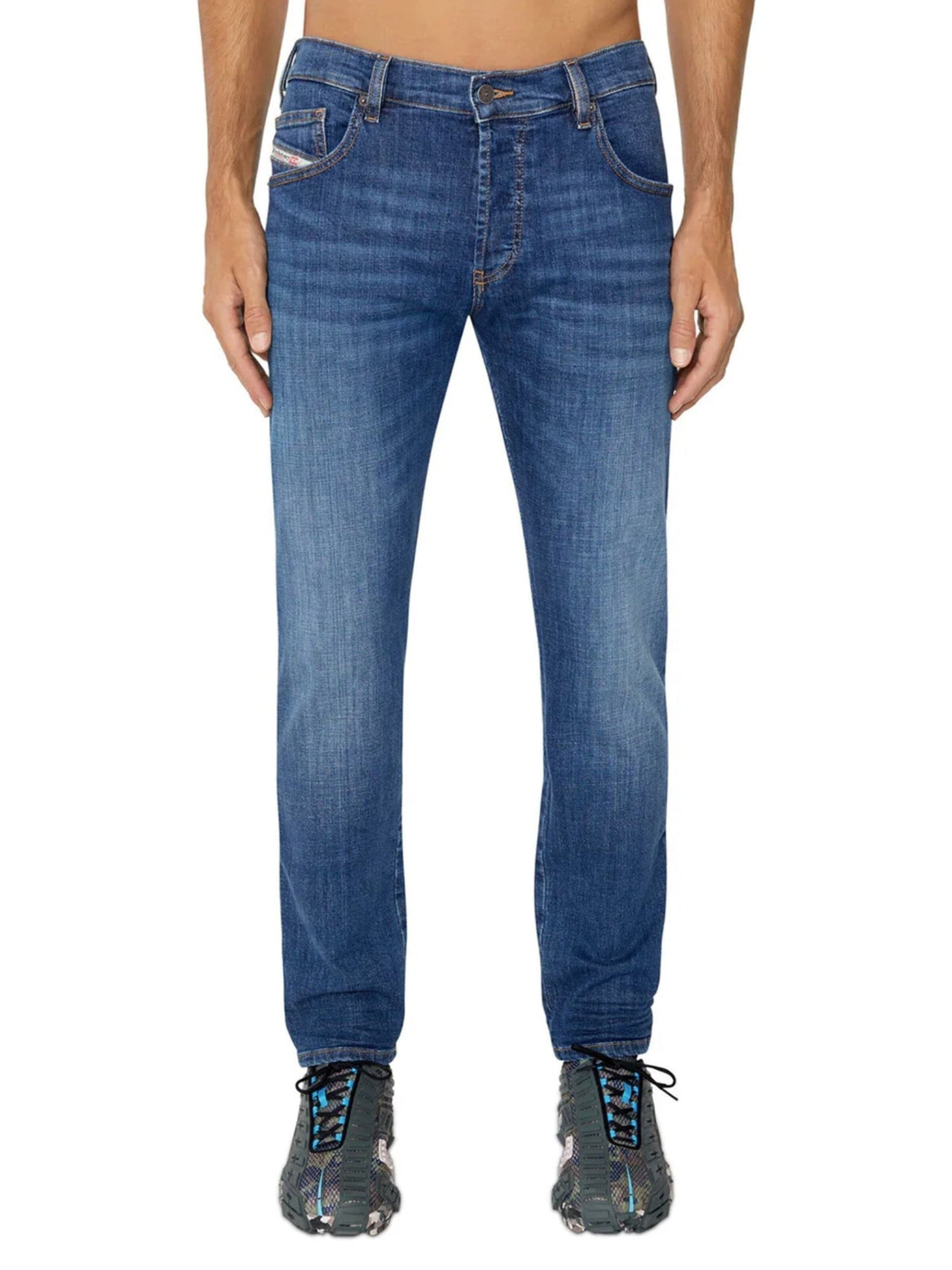 DIESEL - regular Vaquero 'D-YENNOX' en azul: frente