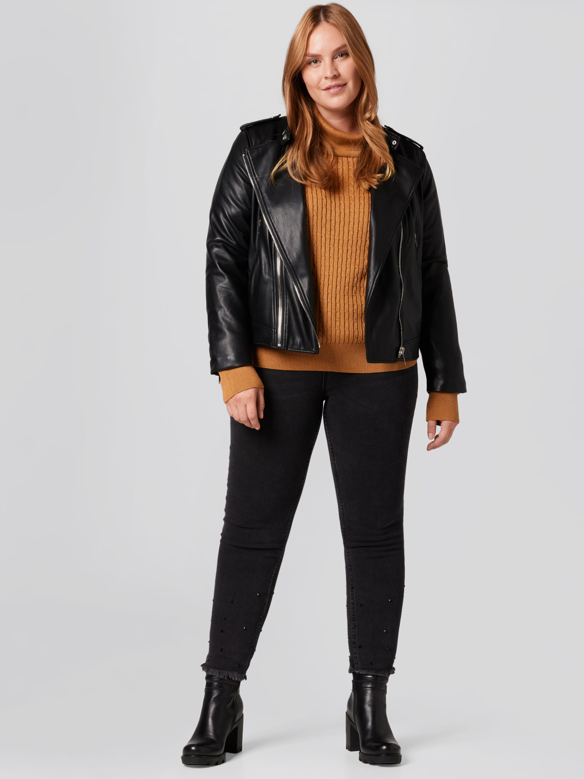 Frauen Jeans Guido Maria Kretschmer Curvy Collection Jeans 'Paola' in Schwarz - RU96468 Frauen Jeans Guido Maria Kretschmer Curvy Collection Jeans 'Paola' in Schwarz - RU96468