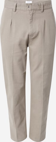 DAN FOX APPAREL Trousers with creases 'Elian' in Brown: front