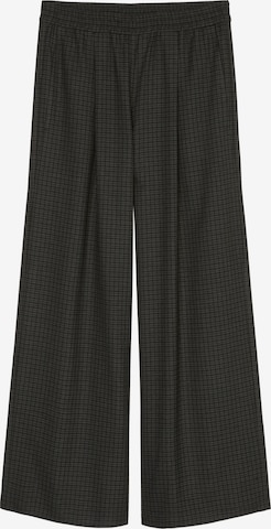 Marc O'Polo DENIM Pleat-Front Pants in Black: front