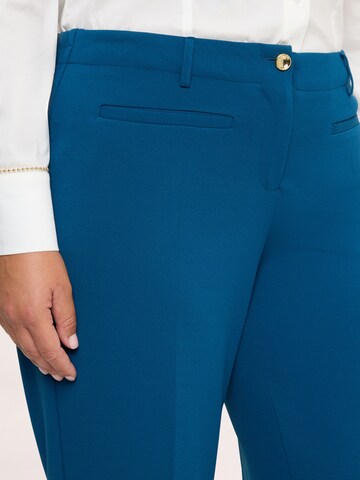 Regular Pantalon Fiorella Rubino en bleu