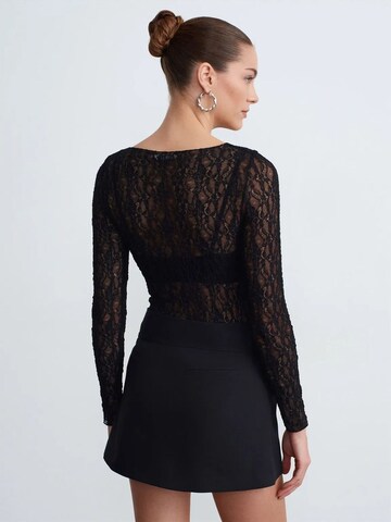 Dilvin Bluse 'Blusen'‌‌‌‌‌‌‌‌ in Schwarz