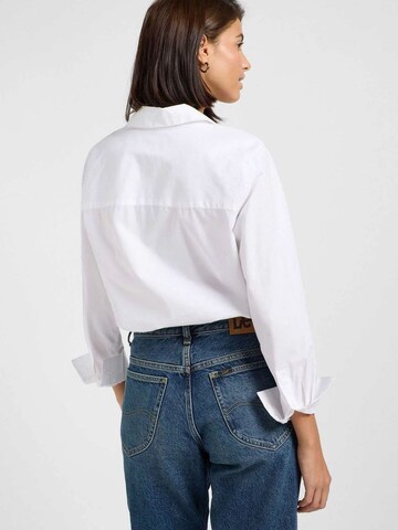 T-shirt Lee en blanc