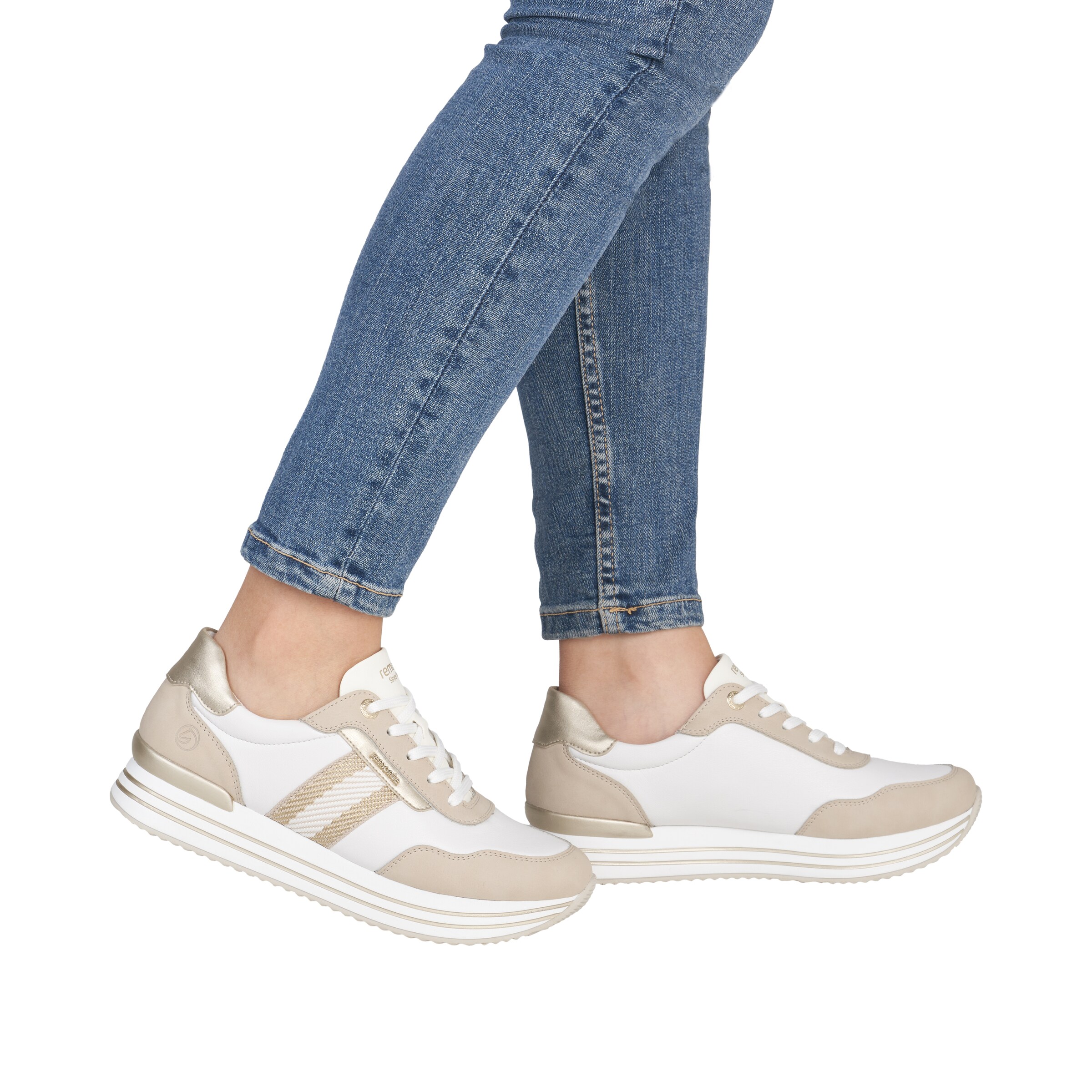 Baskets basses REMONTE en blanc