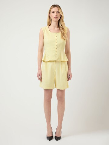 YAS - Blusa en amarillo