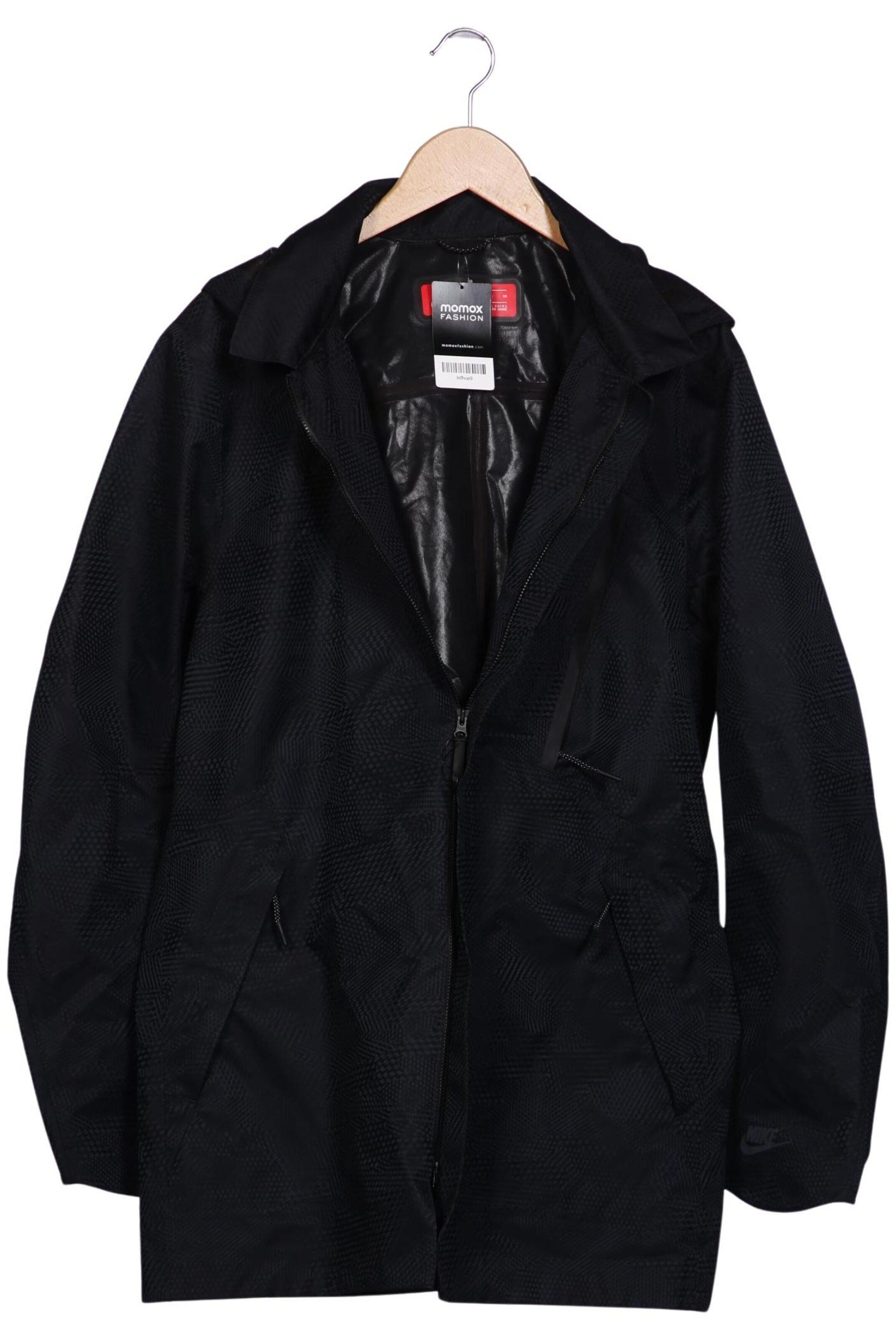 NIKE Jacke XL in Schwarz: Vorderseite