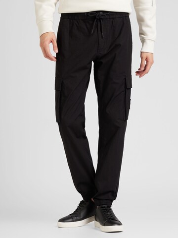 Calvin Klein Jeans Zúžený strih Kapsáče - Čierna: predná strana