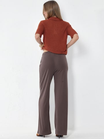regular Pantaloni sportivi di Busem in marrone