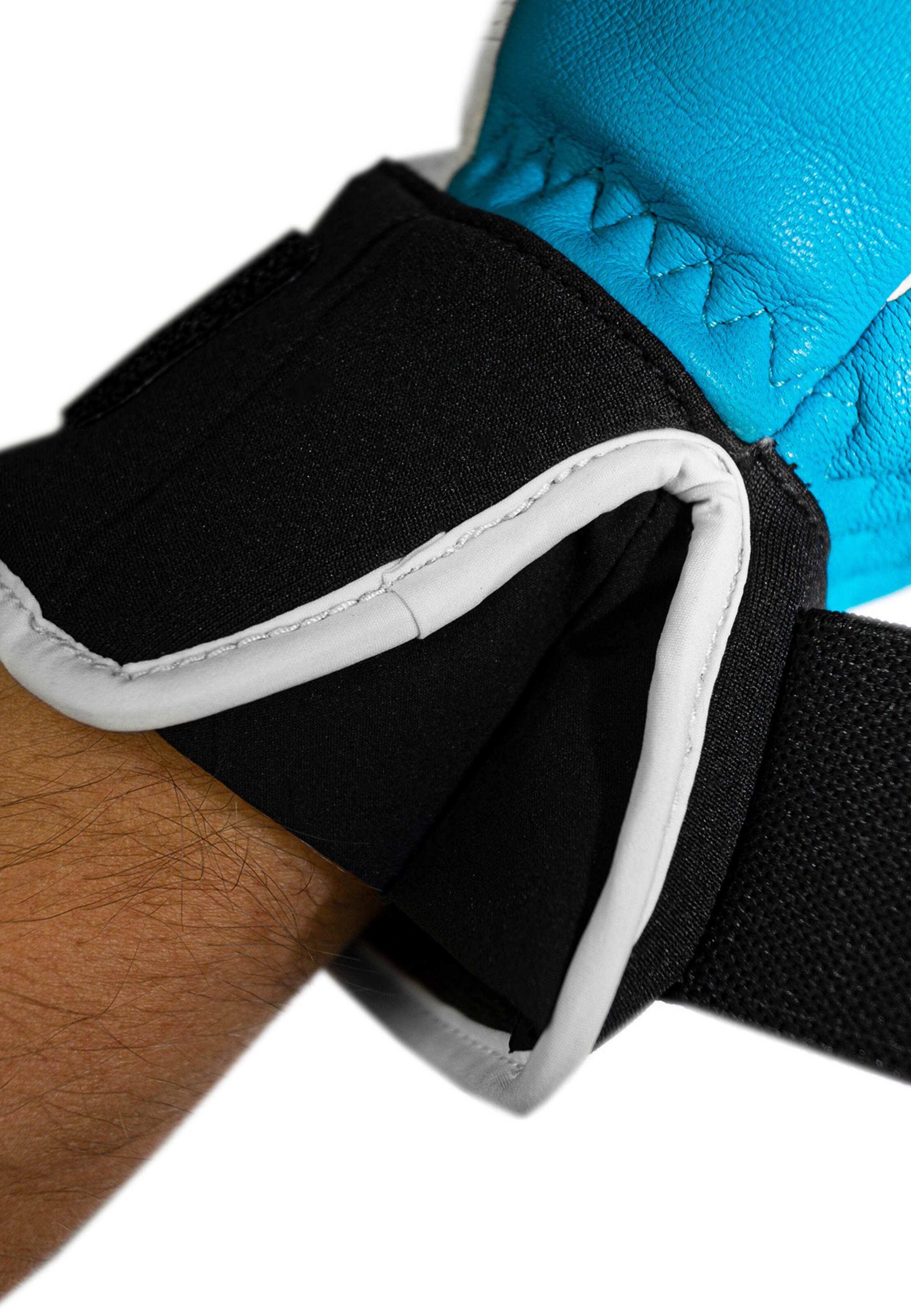 REUSCH Full Finger Gloves 'Highland R-TEX® XT' in Blue