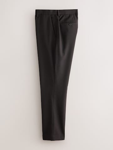 Coupe slim Pantalon à plis Next en marron