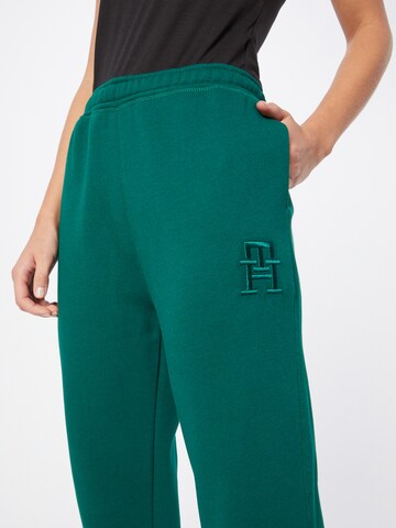 TOMMY HILFIGER Tapered Pants in Green