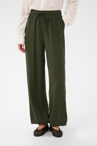 Love Copenhagen Regular Trousers 'Kamri' in Green: front