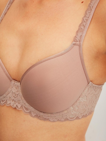 T-shirt Reggiseno 'Natural Comfort Lace' di CALIDA in beige
