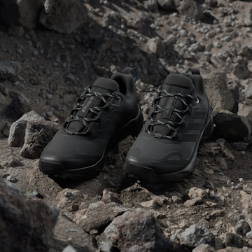 ADIDAS TERREX Półbuty 'Skychaser Ax5' w kolorze czarny