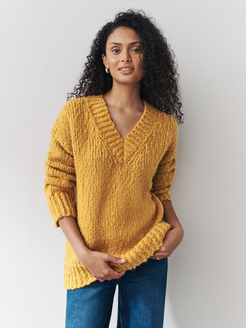 Next Pulover | rumena barva