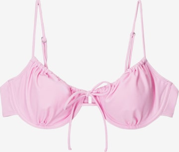 Bershka T-Shirt Bikini värissä vaaleanpunainen: etupuoli
