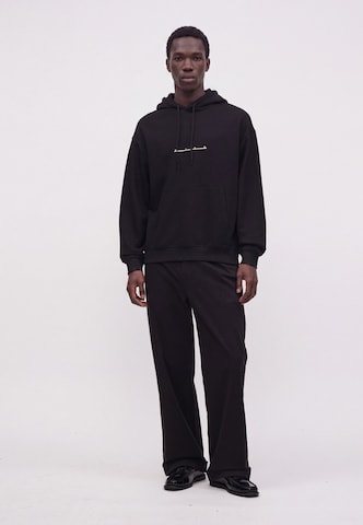 HUGO Sweatshirt i sort