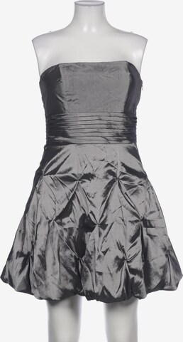 Laona Dress in L in Grey: front