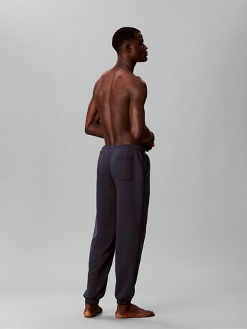 Effilé Pantalon Calvin Klein en bleu