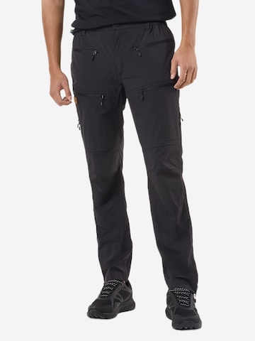SWEDEMOUNT Regular Outdoorbroek 'Lofoten' in Zwart: voorkant