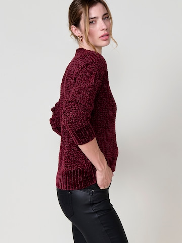 Pull-over KOROSHI en rouge