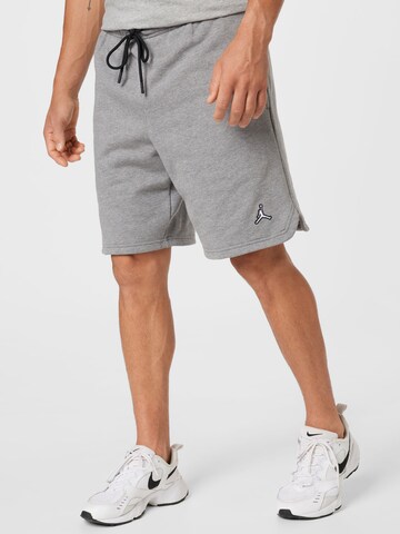 Jordan Regular Pants in Grey: front