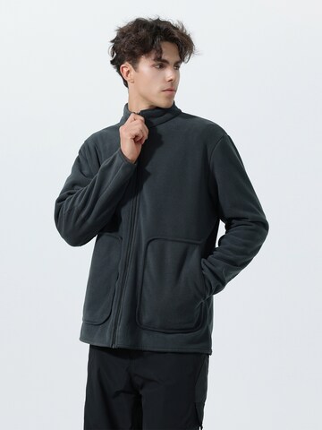 Youthup Between-Season Jacket in Grey