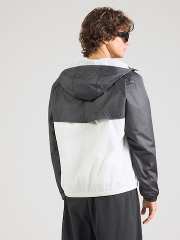 Giacca di mezza stagione di Nike Sportswear in nero