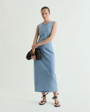 Scalpers Herring Denim Dress ' ' in Blau: Vorderseite