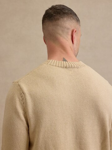 DAN FOX APPAREL Свитер 'Ilias' в Бежевый