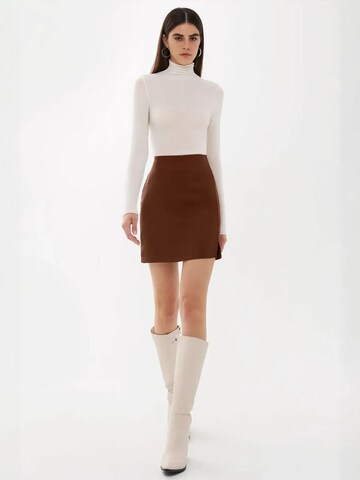Hiccup Skirt in Brown
