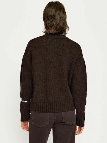 Soft Rebels Neulepaita värissä ruskea