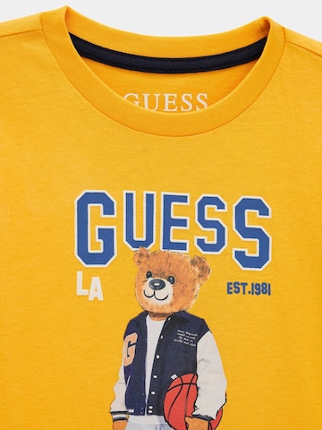 GUESS Regular Fit T-Shirt in Gelb