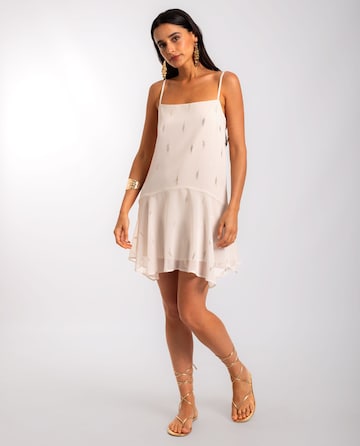 THE-ARE - Vestido en blanco