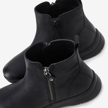 LASCANA Ankle Boots in Schwarz